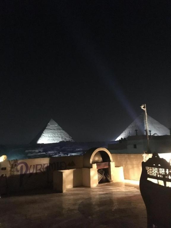 Anubis Kingdom Pyramids Ostello Il Il Cairo Esterno foto