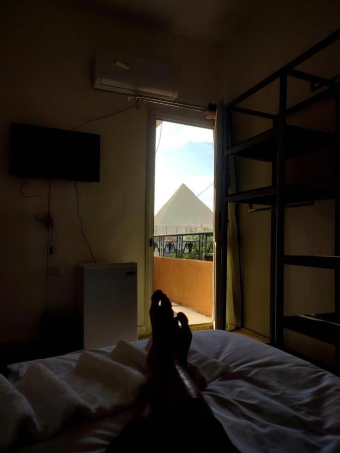 Ostello Anubis Kingdom Pyramids Kafret el-Gabal Esterno foto