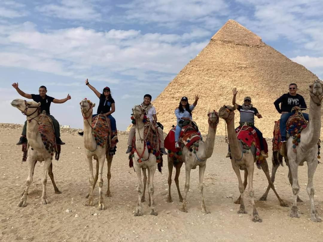 Anubis Kingdom Pyramids Ostello Il Il Cairo Esterno foto