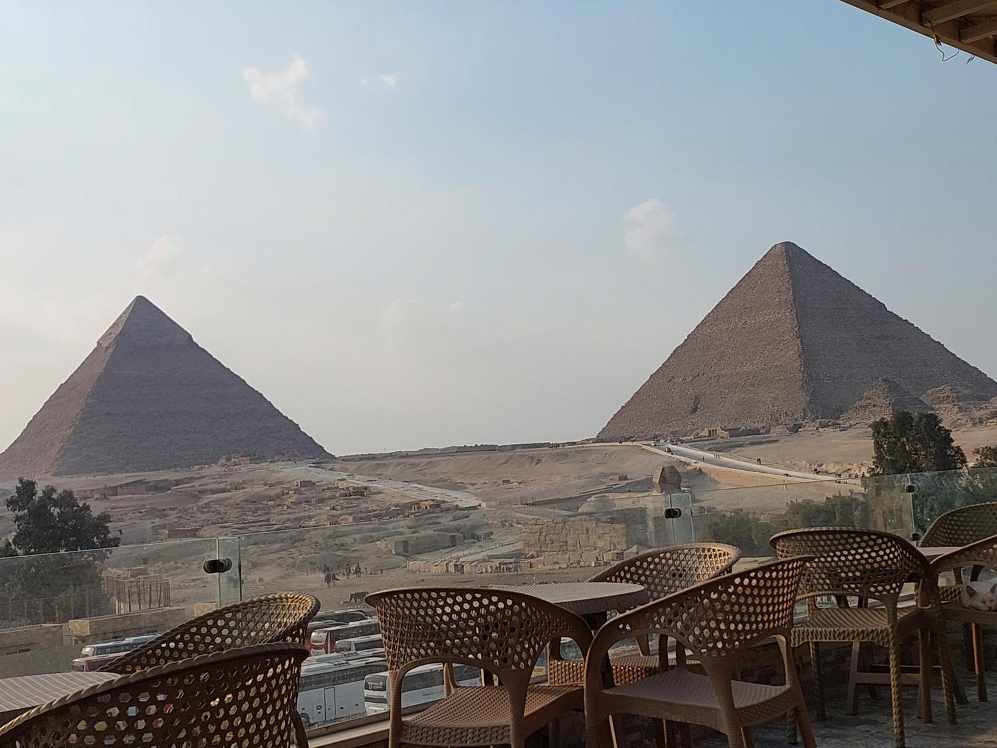 Ostello Anubis Kingdom Pyramids Kafret el-Gabal Esterno foto