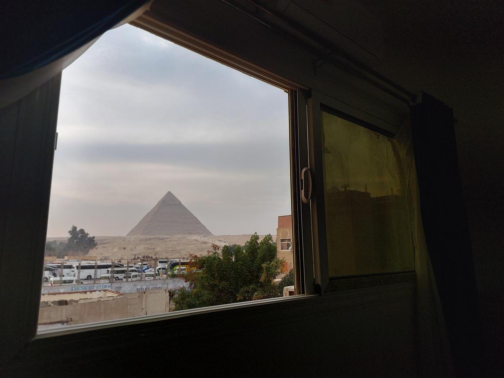 Ostello Anubis Kingdom Pyramids Kafret el-Gabal Esterno foto