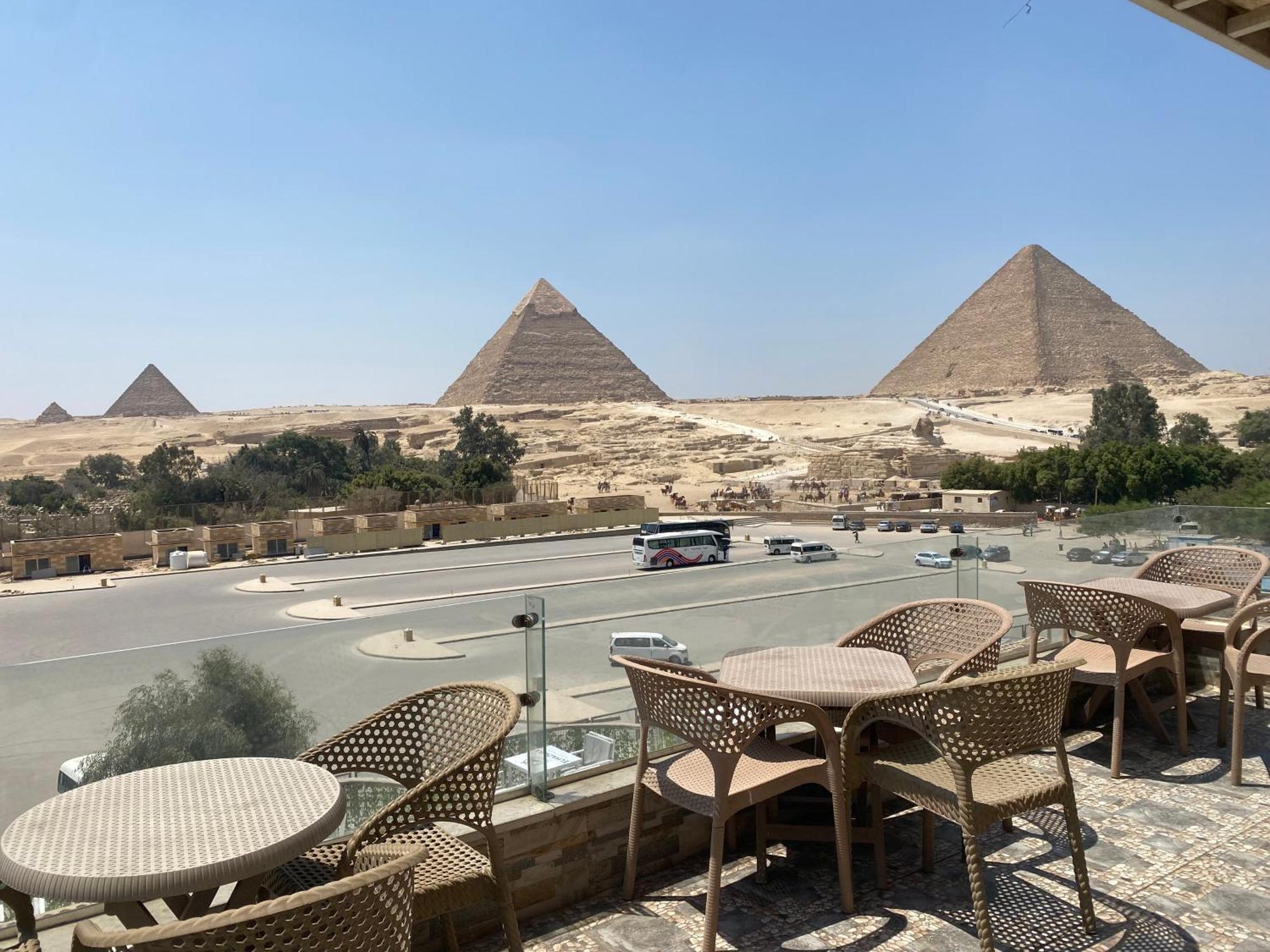 Ostello Anubis Kingdom Pyramids Kafret el-Gabal Esterno foto