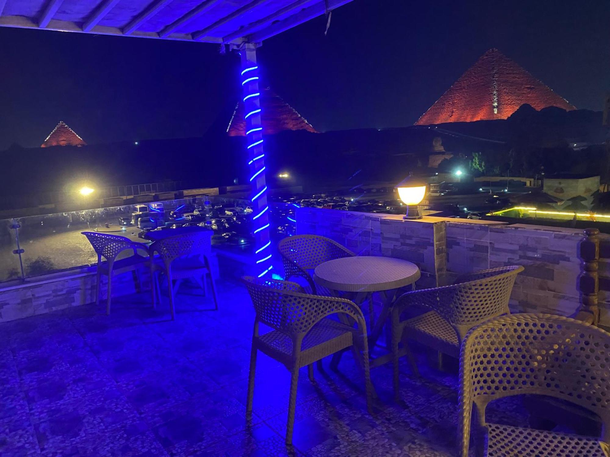 Ostello Anubis Kingdom Pyramids Kafret el-Gabal Esterno foto